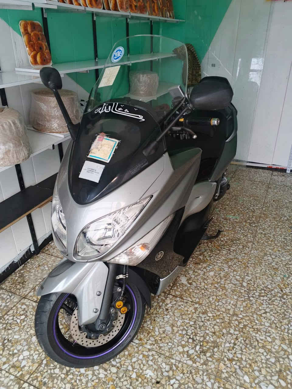 سلام عليكم تي ماكس موديل 2011 نضيفه كلش سعرهه 43 وبيهه مجال ***********
