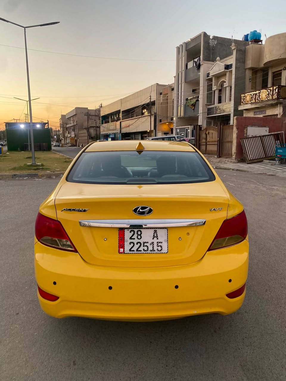 اكسنت موديل ١٢ خليجي محرك ١٦٠٠ دوش  قطرتين مصفره هيئه وغرامات باسمي كير تبريد محرك ممتاز  بدون دواخل السعر٦٣ مكاني بغداد الكرخ ***********
