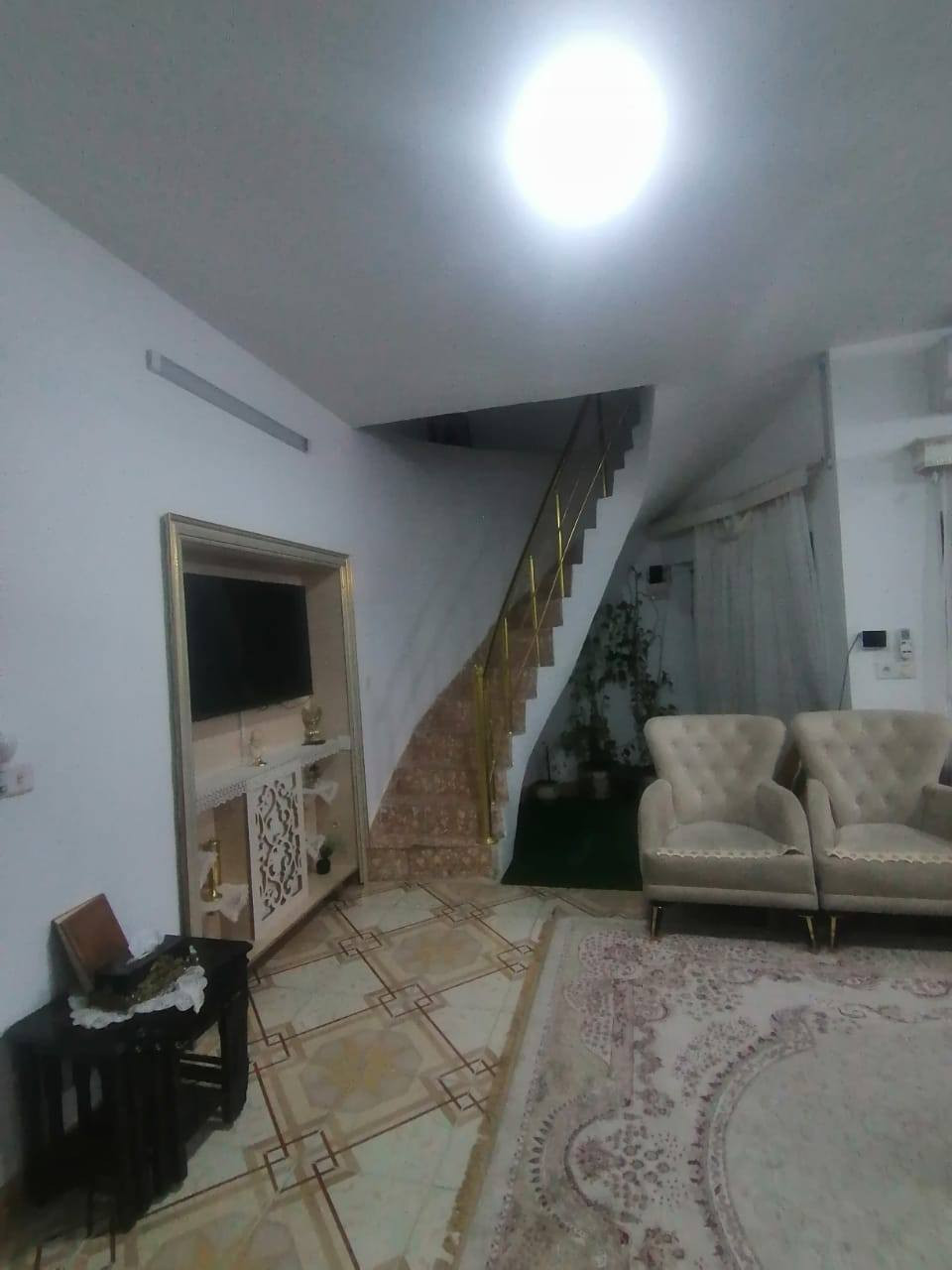 دار طابو صرف للبيع
مساحه ٢٠٠م طابقين
بيت كلش نضيف

كركوك حي الاسرى المفقودين خلف جامع المعراج

محتويات البيت ط١ :-
استقبال كبير
مطبخ +مطبخ حار
هول كبير
غرفتين نوم
درج داخلي
صحيات داخليه وخارجيه
كراج

الطابق الثاني :-
هول
غرفتين نوم
صحيات
الاستفسار مكتب السيد البياتي للعقار
مبايل (*********** او ***********)
عنوان المكتب
كركوك القادسيه الثانيه
شارع المرور القديم
مقابل ثانوية المستقبل الاهليه
مجاور صيدلية مركز الدواء
نستقبل كافة العروض وعرضها في كركوك الطابو الزراعي التجاري السكني
