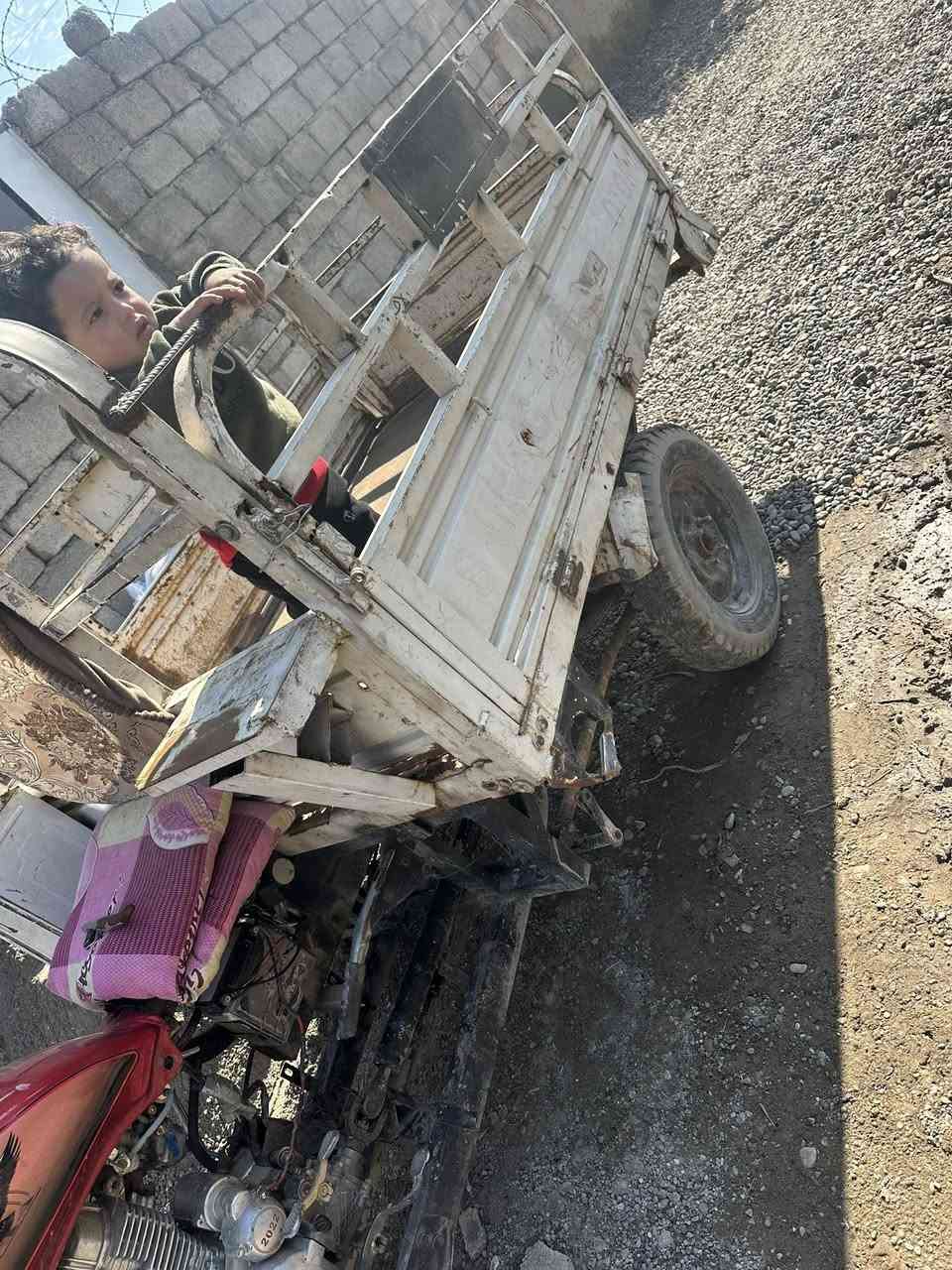 السلام عليكم  ستوته للبيع محرك ٢٢ مكاني بيجي مابيهه اي نقص وسعرها مناسب  هـ ***********
