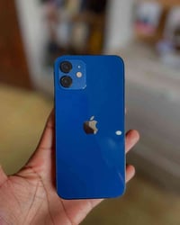 ايفون 12عادي ذاكره 128 بطاريه 88 مابي اي شي فقط مبدله كامره من شركت اب...