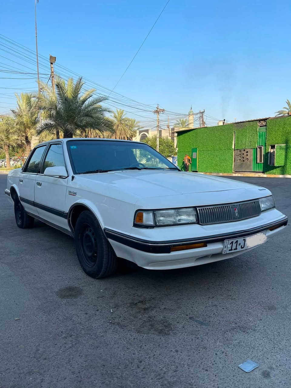 للبيع اولدز 1990 كير محرك مكفولات
تبريد منظومه كلهه جديده وشغال 
كهربائيات على البلاد سياره جاهزه 
صبغ عبايه اثر جراد 
نظيفه جدا داخل وخارج
رقم بغداد سنويه بأسمي هزه ورقم جديد 
مكان سياره بغداد 
السعر 55 مجال جدا بسيط 
***********
