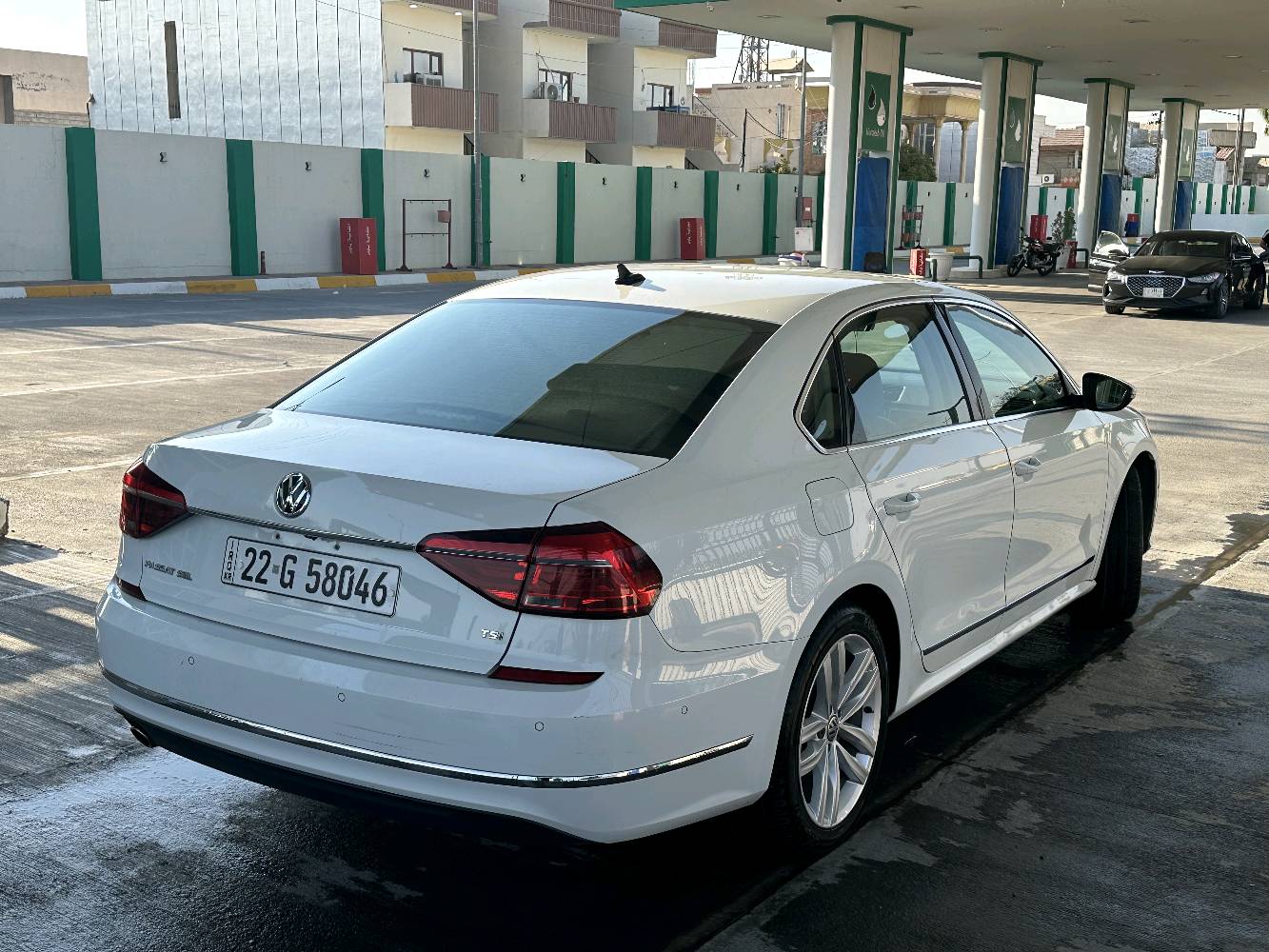 ***********
مكان السيارة كركوك 
باسات 2018 محرك 2000
سياره استخدام شخصي ماشيه 50000 ميل شرط محرك وكير مكفول وشرط التحويل والغرامه

سياره كاملة مكملة بدون اي نواقص ولا صرفيات

فول فول مواصفات SEL
فتحة سقف سلاید
ابواب بصمة
بصمة تشغيل
كامره 
رادار امامي تحديد مسار
رادار جانبي نقاط عمياء)
رادار خلفي التحذير من الاصطدام
حساسات امامي
حساسات جانبي
حساسات خلفي
كشنات جلد
كشنات كهربائي
كشنات هیتر
تحكم استيرن
تبريد مركزي
لايتات ليد زينون بيلادي
بيلادي LED بكلايتات