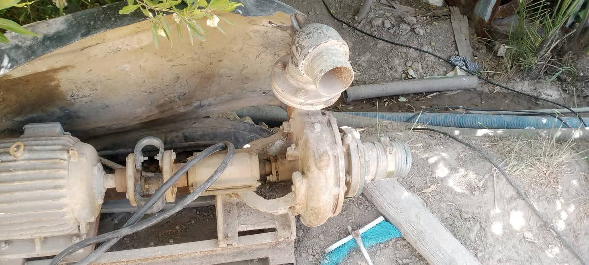 لف سلام عليكم من رخصت صاحب الكروب.  موطور.    البيع  كهربائي ابو ال 4  ثري فيز سعره ٤٥٠ اوبي مجال  مكاني بابل بل نيل ***********
