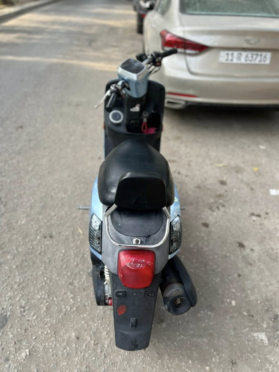 السلام عليكم بوليس موديل 2012 الدراجه  لوك كفر تجاري السعر 950 مكينه مكفوله
***********
