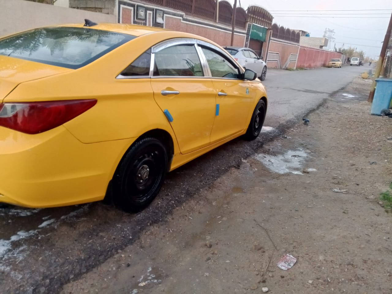 سلام عليكم سوناته أمريكي موديل ١٢ سياره فول عده الفتحه حادثه جاملغ خلفي فقط سياره ليبل واحد  مكينه وكير هسه
شادهن مال حاوية جيديات ومفكفولات تخم تاير جديد صدر 
امامي خلفي جديد سياره دوشمه عامة كلشي مانقصه كبل 
شغل وشتغل ع باب الله سياره بسمي شخصيا السعر 90 
وبيها مجال حك جية العنوان بغداد. اخوان كلشي ذكرته 
بيها يعني لاتخابرني اتكلي اشبيها. واني خادم وآسف ع اطاله
***********
