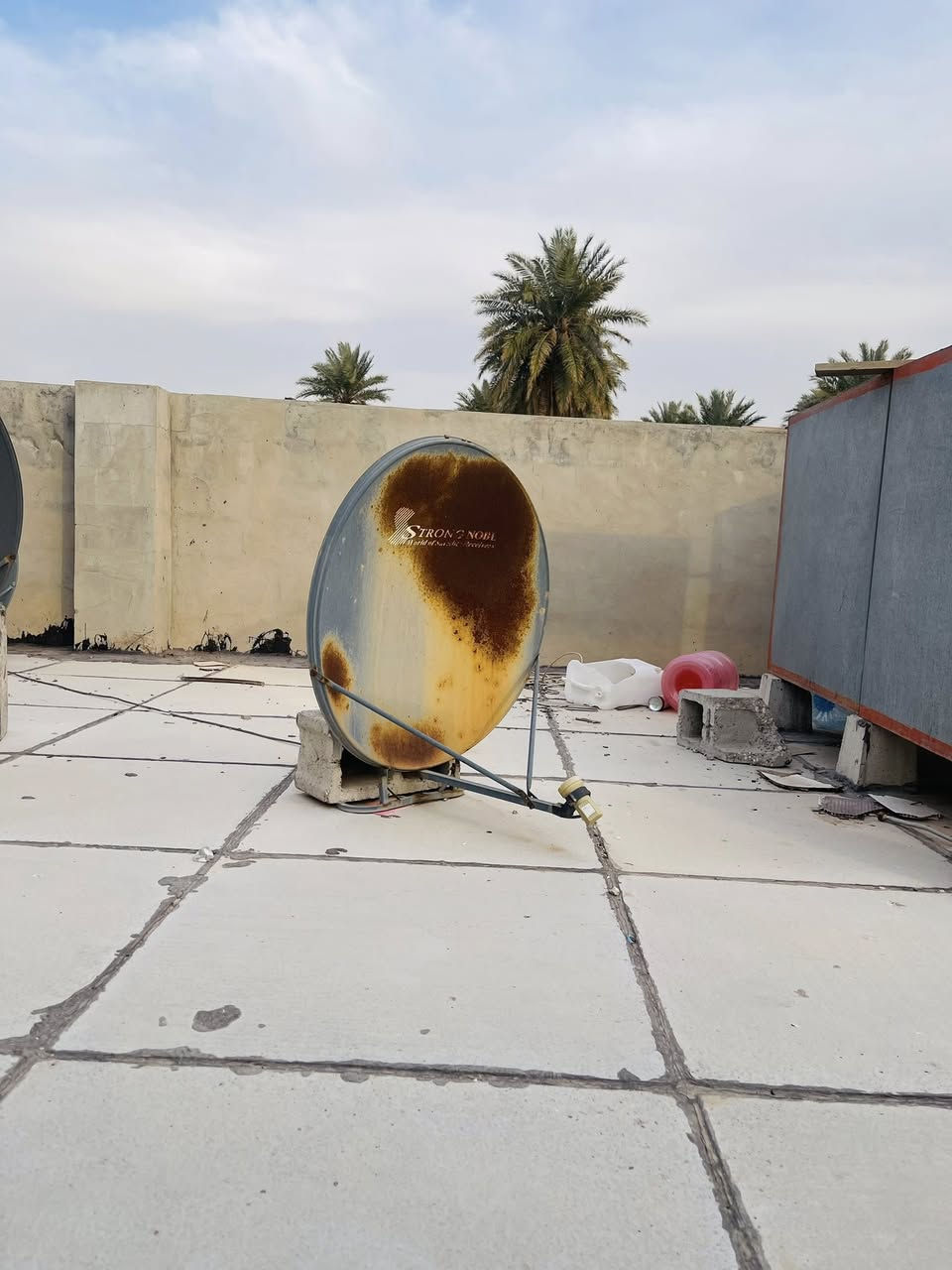 تم تنصيب عده صحون📡🔥
في گميره 📡
الفحامه 📡
الاصلاح📡
وتم ايضا بحث جميع القنوات بكامل الترددات
للتواصل :***********☎️
العنوان :گميره شارع المركز 📍
متوفر لدينا جميع المستلزمات الي تحتاجها📌
مرتضئ للستلايـت📡
