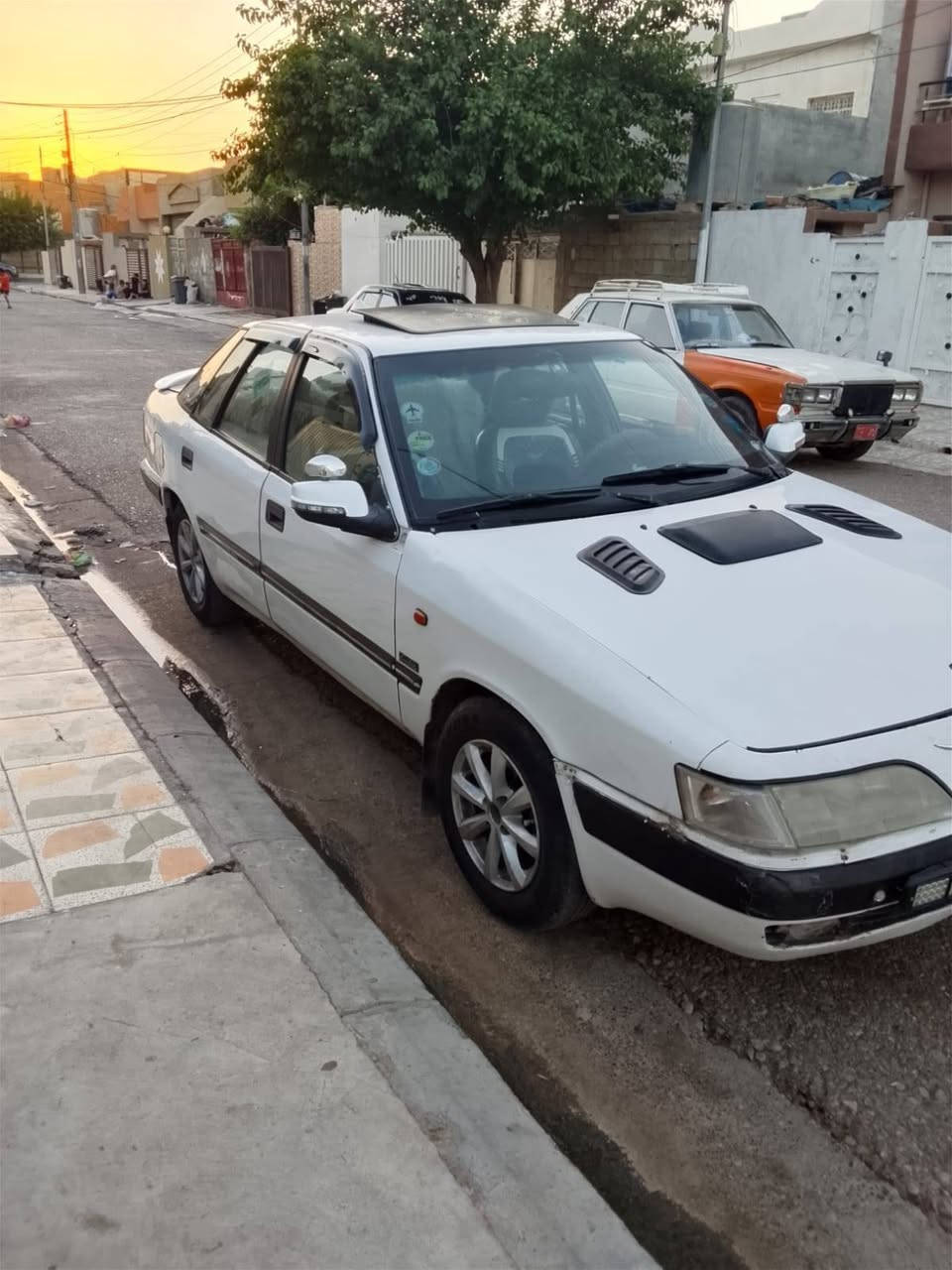 للبيع دايو اسبر موديل ١٩٩٤ أرم أربيل بلاستيك سيارة نظيفه كلشي شغال بيها العنوان أربيل داره تو جديدة الاتصال ***********٢ واتساب سعر ١٥
