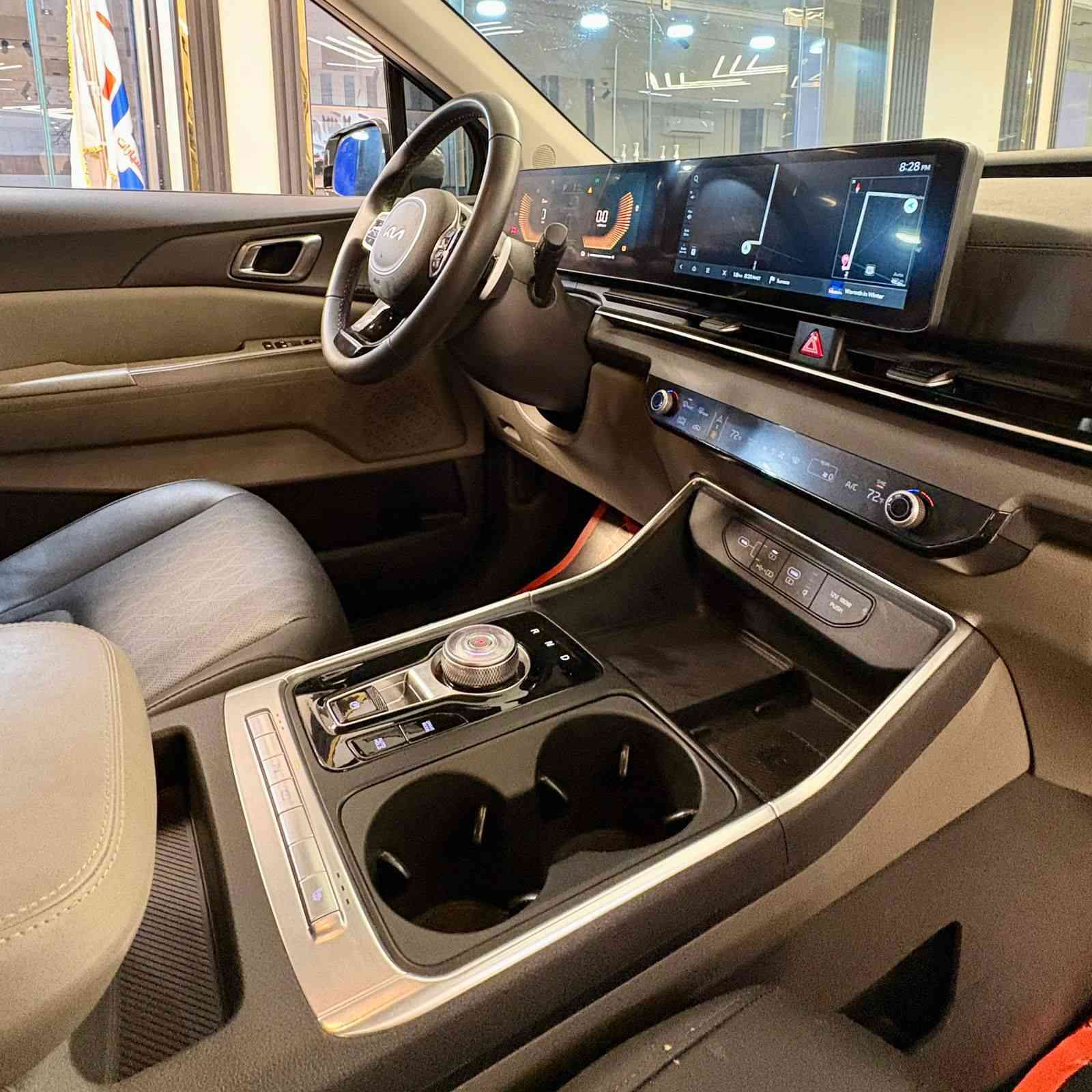 📌 عرض علي كيا كرنفال 2025  اسمنتي
السعر ممتاااااز

كاملة فل اوبشن

٩ مقاعد

كراسي كهربا

عليها ترخيص 3 سنين هدية 

و عتب جانبي و فاميه علي الرخصة

للتواصل 

01014585863


**إذا كنت صاحب هذا الإعلان وتريد حذفه لأي سبب، رجاءا أرسل رسالة إلى الدعم الفني**