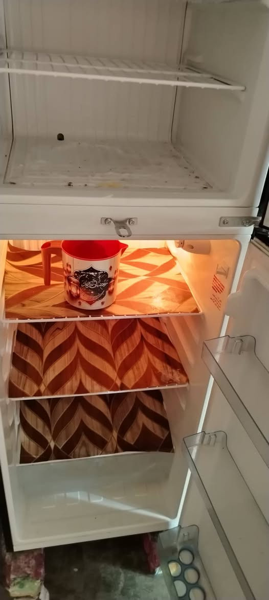 ثلاجه للبيع 10 قدم سعرها ب 125 ثلاجه نظيفه حيل نظيفه


**إذا كنت صاحب هذا الإعلان وتريد حذفه لأي سبب، رجاءا أرسل رسالة إلى الدعم الفني**