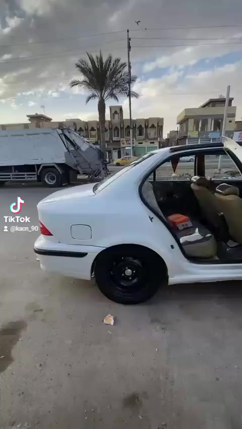 سلام عليكم سياره سمند موديل2011سياره جاهزه من كلشي تخم تاير كهربائات كلها شغاله سياره ب اسمي مصبوغه جماليه لا ضربه لا تبديل لا تنقيص ولا تبخير وتبريد وتدفئه شغاال سياره ب مدينه الصدر رقم التلفون ***********
