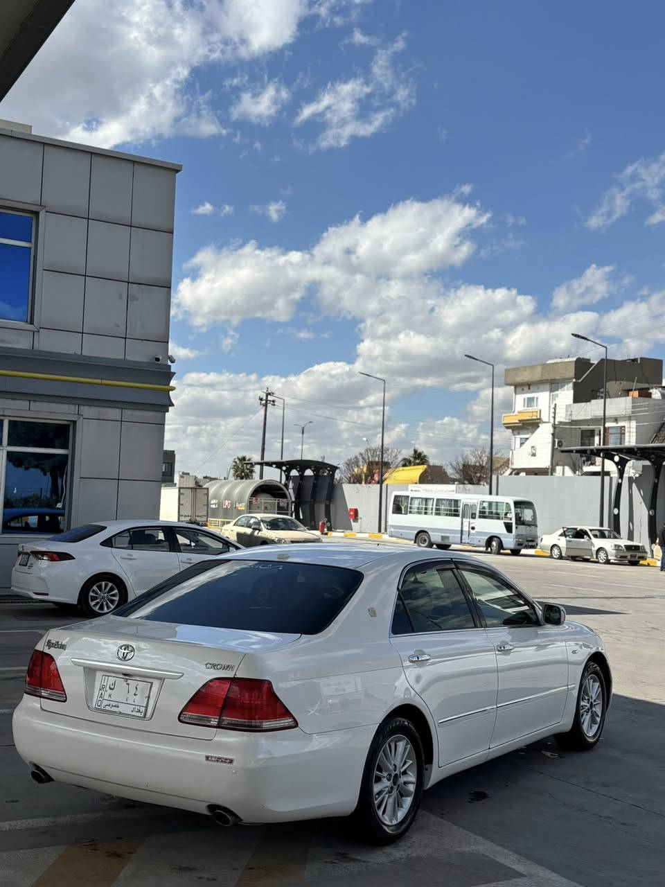 Shahina 2005 موس
١٨٢ مەکینە

٢ دوگمە

شاشە و کامیرا

ناو دەری لوک

گەرم و سارد مەزبوت

کونی گەرمی گیراوە

٢ پارچە بویاخ

سەیارەکە لوک لوکە

بو دیناریک مەسروف مەگەری

سەقف شوشە

شوین سلیمانی 

٦٣$

***********
