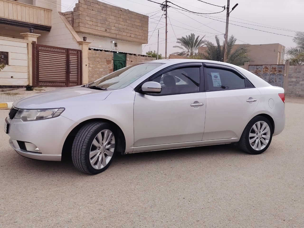 السلام عليكم ... السعر (107) وبي مجال قليل
كيا سيراتو خليجي ٢٠١٢ 
محرك ١٦٠٠ كفالة ...كير كفالة ٦ نمر 
رقم سليمانية جديد هزة جديدة ...
السيارة جاهزة لاخير ....
بيها باب السياق صبغ فقط ... والصندوك مفتوح بي تعديل بارد....
مكانها الانبار -هيت غير متواجد بالفيس 
للاستفسار :***********
واتساب فقط :***********
