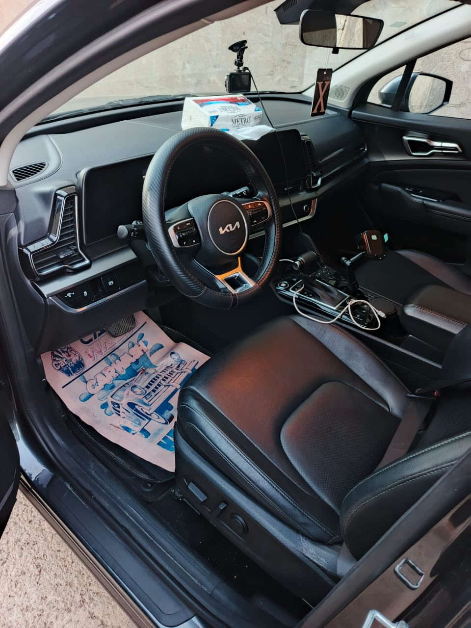 سلام عليكم كيا سبورتج موديل موديل 2023 وارد امريكي حادثها بنيد فقط صور الحادث منشورة معه صور ارباك ستيرن 
فول ماعده الفتحة رادارات توقف ذاتي اطفاء بل زدحام 
ماشيه 44 الف كيلو رقم بغداد جديد اب اسمي سيارة احله من صور مكانها بغداد رايدها 200 بيها مجال بسيط ***********
