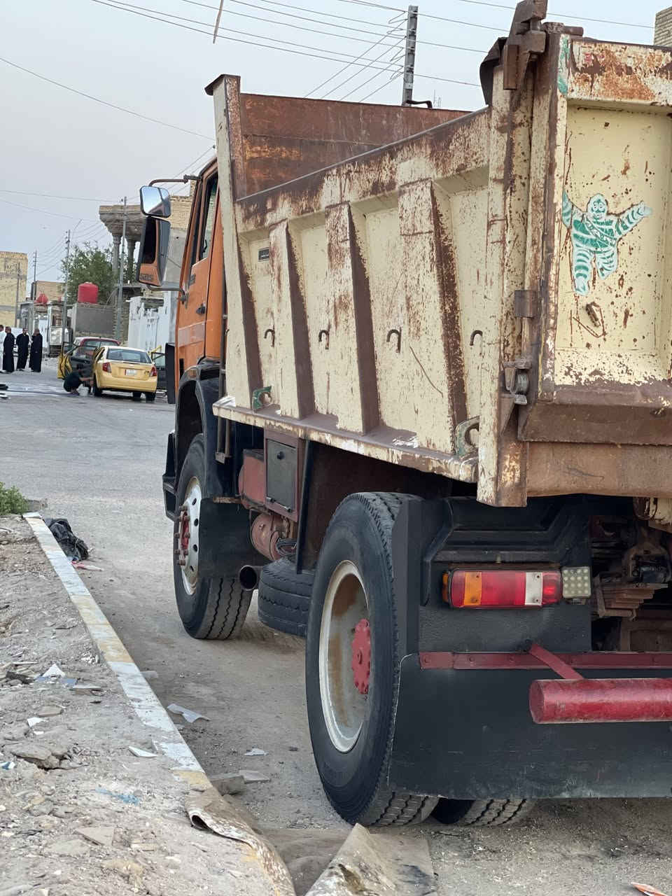 #سلام عليكم
البي البيع موديل 75 سياره جاهزه تبريد تخم تاير مكينه مكفوله شاصي مكفول التحويل ثاني يوم العنوان ميسان ستفسار على الرقم 
***********
***********
