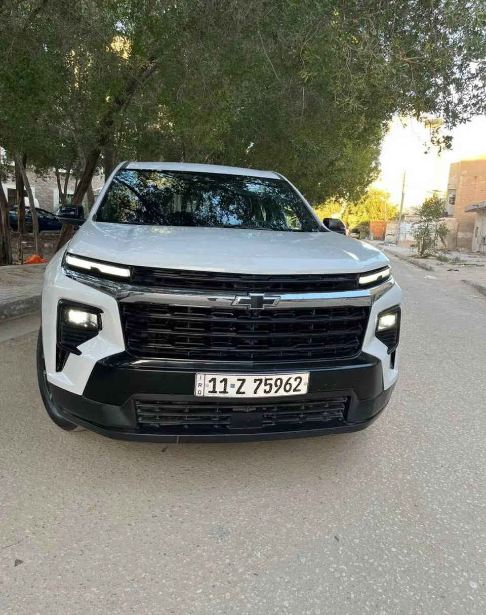شوفرليت ترافرس ٢٠٢٤ lt بلاك ادشن حرة ب اسمي تحويل مباشر مواصفات السيارة 
رادارات 
نقاط عمياء 
تدفئه كشنات 
شفتاتت ثبيت مسار 
كشن كهرباء جنطه كهرباء 
محرك ٢٥٠٠ تيربو 330 حصان اقوة من ال6 سلندر 
كشن السائق هزاز تنبيه 
اوتو ستوب 
هاند بريك بصمه 
السيارة بيهة هواي مواصفات 
الصبغ فقط بنيد نفسه مصبوغ وقطعتين تبديل نفس اللون جهة الحادث 
وصارت عندي طخه بباب السايق يم اليده حك شبر ونص نصبغت 
السيارة جاهزة ومابيهة اي نقص وكلش جديدة وتصليحهة مو تلزيك كله اصلي وبلادي 
السعر290 وبيهة مجال اليجيني ما ارجعه ان شاء الله 
ذاكر التفاصيل الي تعجبه يجي يشوفهة وبي خير ويدلل 
اسف عالاطاله رقمي (***********) 
الاسيا (***********) 
مكان السيارة بكربلاء ب اسمي تحويل مباشر
