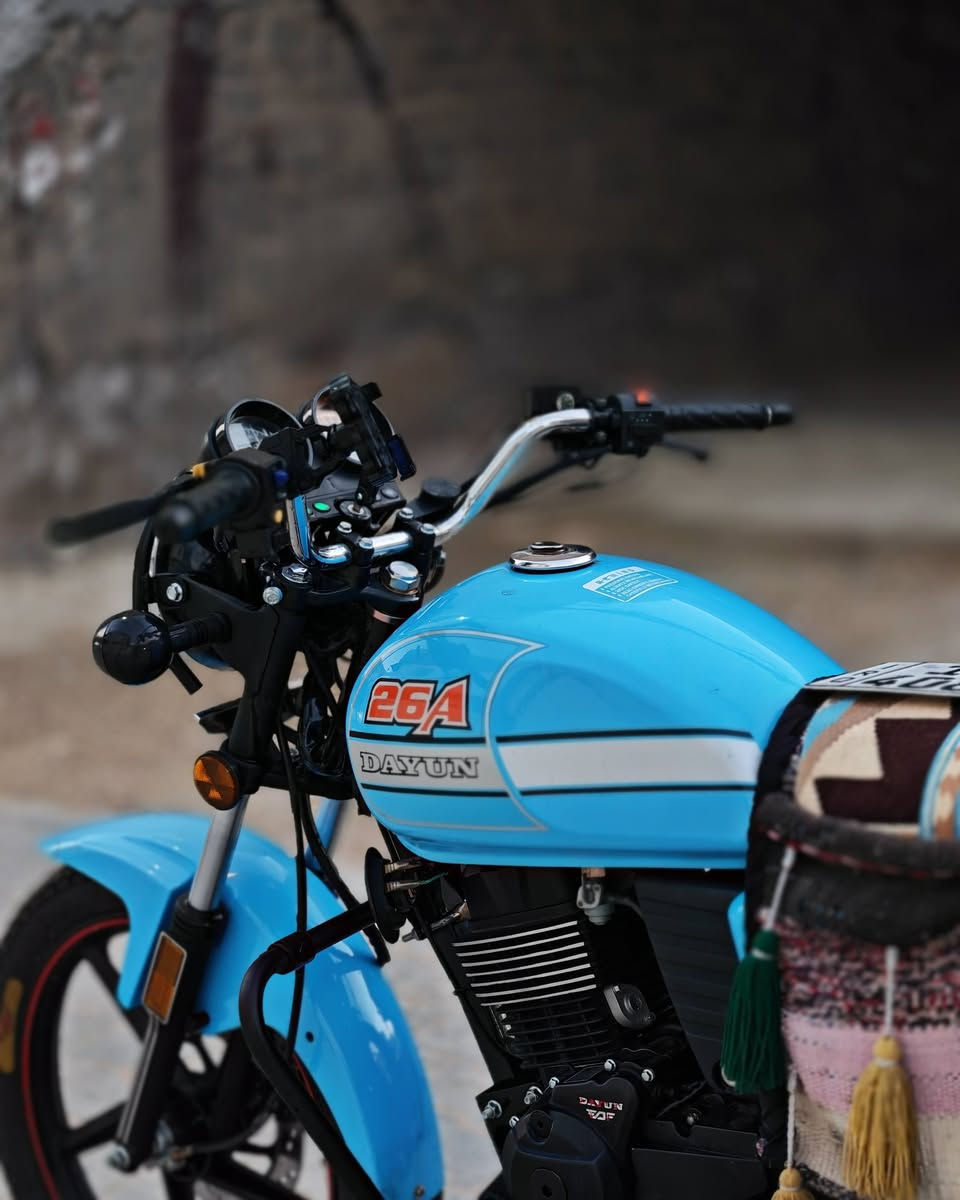 للبيع23طالعه . بل 25 لون مميز(سمائي)
 رقم +سنويه نكليزي
دراجه اخت زيرو ماشيه الفين
لوحات نكليزي عدد 2 سويج سجينه عدد 2
دراجه كفاله. عامه من كلشي اخت زيرو.جديده كلش وبدون نقص وبيه ترتيبات حلوه
لايت جمجمه +صالنصه مفلتره طلقات
مكاني كربلاء
سعر 2ونص 
***********
