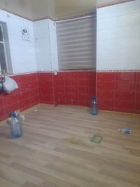 🏡 شقة للإيجار – السيدية / شارع المدارس  فرصة مميزة للسكن في موقع هادئ ...
