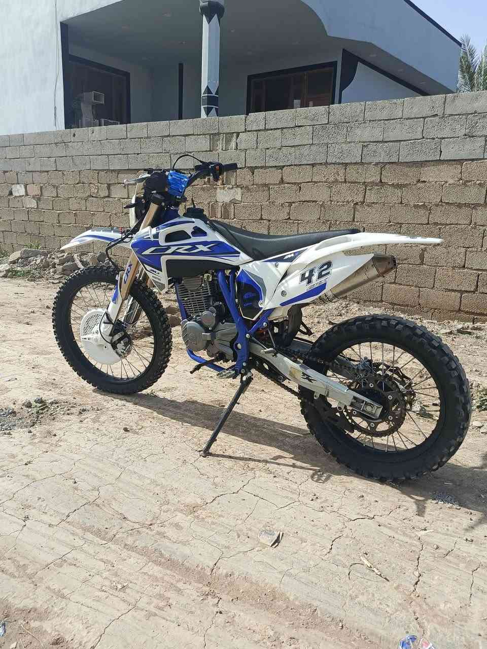 السلام عليكم دراجه قفاز سيار كس موديل 2025 محرك 300ccكفالة عامة سعر 1300بيهةمجال المكان ديالى خان بني سعد الرقم ‏‪***********‬‏
