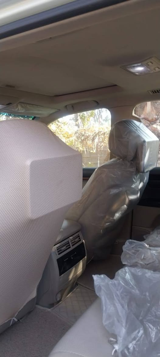 لاندكروزر 2018 فول موصفات مكفول من اي ضربه السعر  530$ لستفسار ***********
