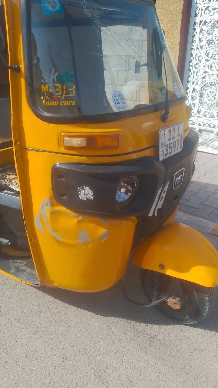 سلام عليكم تكتك للبيع ثمنطعش شهر 11 بسمي مكينه عشرين تكتك حلوه مرتبه متواجد واتساب هاد رقمي ***********
