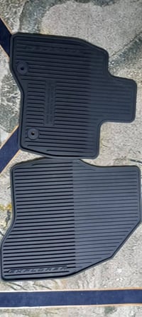 من رخصة الادمن السلام عليكم ورحمة الله توفر عندي ارضيات ربر فورد اكسبل...