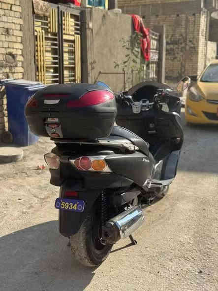 فورزة 0.10
سلام عليكم فورزة 0.10 مديل 2012 سعه الحرك ٢٥٠ 
كير شغال سبورت_ عادي _ كير عادي 
المسافه مقطوعه ١٥ الف / كهربايات كلها شغاله  دراجه يرادلها ترتيب نقصها جاملغ امامي / وتريشه وحده / وصبغ كفرات 
مكان دراجه بغداد مدينه الصدر سعرها 850 وبيها مجال والماعنده ياخذها بلاش وعلي  اتصل وتدلل 
***********
