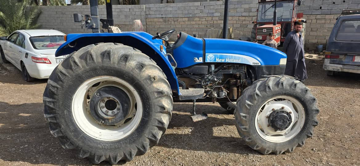 السلام عليكم مكينه نيهولن للبيع موديل 2012 رقم ديالى سنوية نهاية 2026 تحويل مباشر مكانها ديالى بلدروز الاستفسار الاتصال بالرقم ***********
