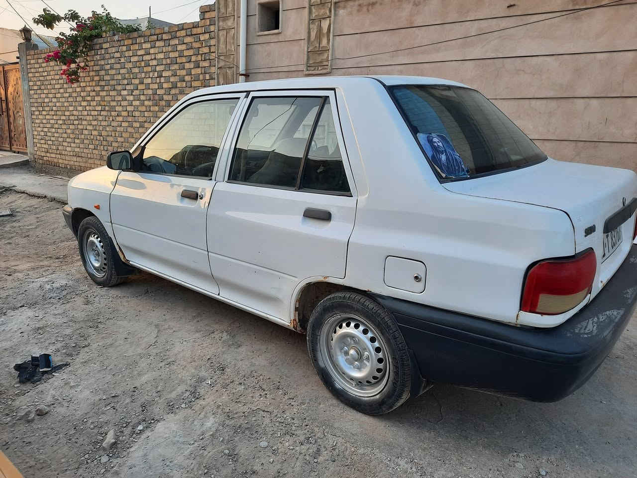 سايبا موديل ١٨ رقم بغداد انكليزي سنويه لل ٣٠ تخم تاير . باتري. تبريد شغال بيهه تبديل جاملغ أمامي جهه السايق والجاملغ الخلفي نفس الجهه بي صبغ  مكينه تمام كير تمام ..ديوانيه حي الوحده العسر ٤٠ وبيها مجال رقم ***********
