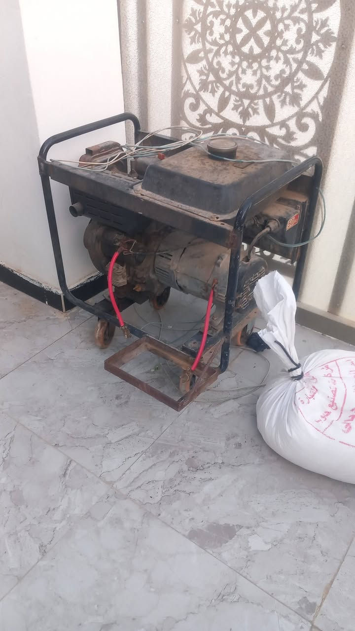 السلام عليكم مولد كامه كاز ٣٠ أمبير شغال نقص بس بطاريه السعر ٣٠٠ وبي مجال


**إذا كنت صاحب هذا الإعلان وتريد حذفه لأي سبب، رجاءا أرسل رسالة إلى الدعم الفني**