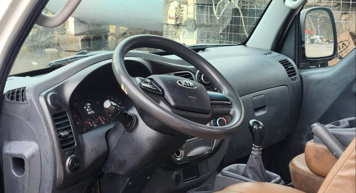 کیا2700، 
مودیل2022، ساغ ،منفیست اسلی جنوب ، گێرومەکینە هەمووی بەشەرت هەموو تایەی 
نوێیە دینار مەسرەفی تێدنیە، نرخی85ورقە 
*********** سوران, أربيل
