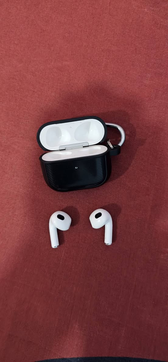 اير بود الجيل الثالث مستخدمه قليل نظيفة جدا جدا 
بغداد 
التواصل على الخاص


**إذا كنت صاحب هذا الإعلان وتريد حذفه لأي سبب، رجاءا أرسل رسالة إلى الدعم الفني**