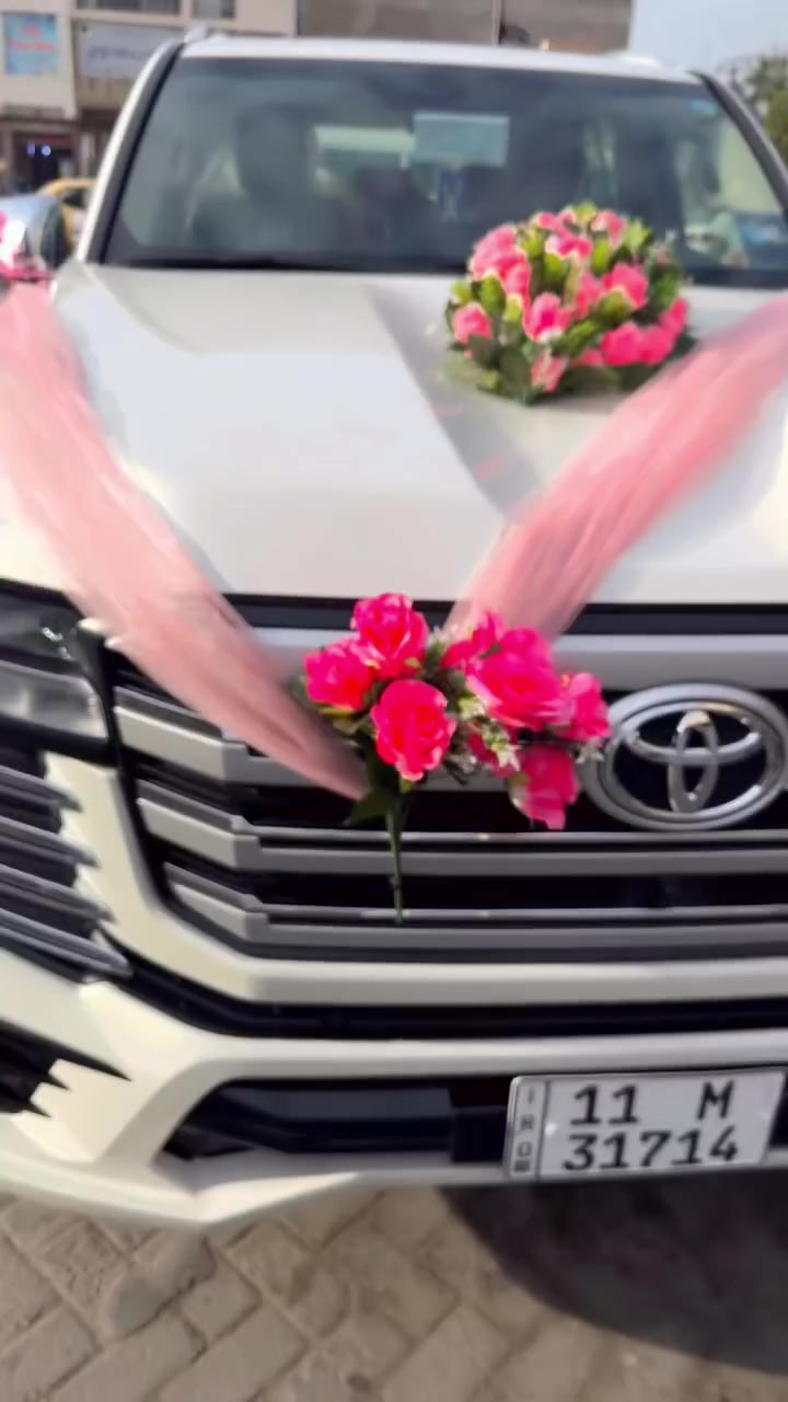 سلام عليكم لند كروز 2024 فول لمتت  sas ضمان الشركة تبديل دهن مجاني السعر 700$. الرقم ***********بغداد  كفالة عامة من كل شي
