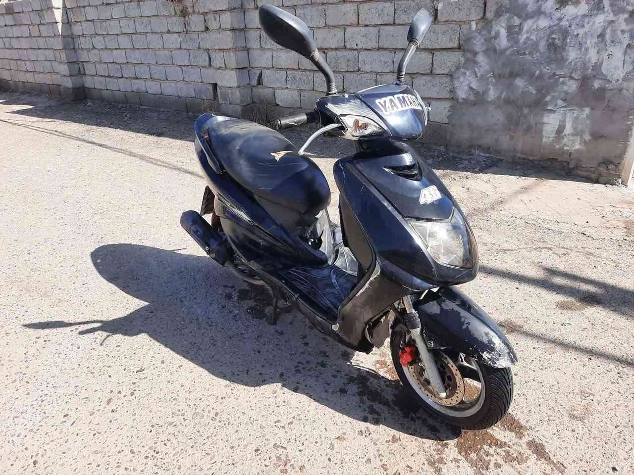 السلام عليكم دراجه سكنس نثيه دراجه مرتبه حلوه مابيه نقوصات سعر ٣٥٠.مكاني بغداد التاجي 
رقمي ***********
***********
