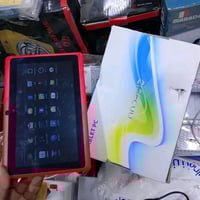 ايباد اطفال • ابيض • ويا كارتونه وشاحن