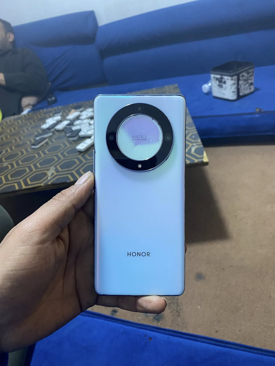 هونر اكس 9اي ذاكرته 256جهاز شخط مابي عده مبدل ظهر جديد كلش وايه كراتونه بس مكاني نجف استفسار خاص او واتساب ***********.     سعر. 155
