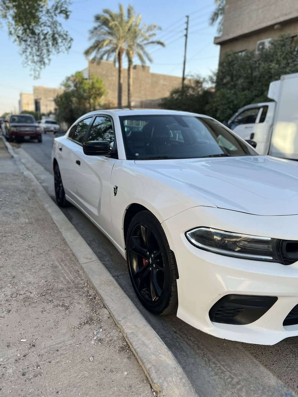 دوج جارجر
2021
وارد امريكي
فول السيارة
فتحه 
كشن ميموري
لايتات زينون ابيض
ستيرن تدفئة 
كشنات تدفئة وتبريد
شاشة جبيرة
تشغيل عن بعد
حساسات
تثبيت سرعة
نظام صوتي
ماشية(90,000)m
السيارة حادثهه جاملغ ايمن ومصلح نفسه +ايرباك ستيرن

مكان السيارة بغداد الغزالية
للأستفسار
***********
