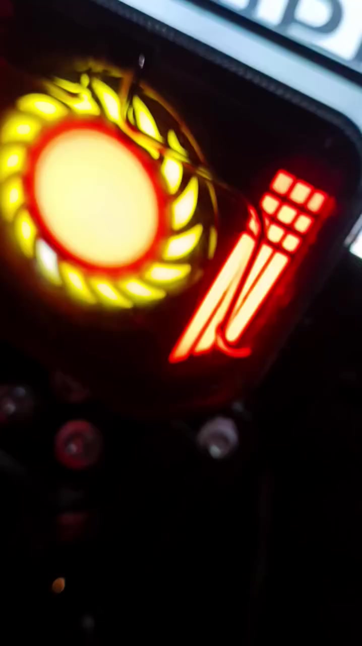 دراجه للبيع صفر موديل 26 قطر عيب ما ابي صفر دراجه والسعر 750 وفي بازل***********
