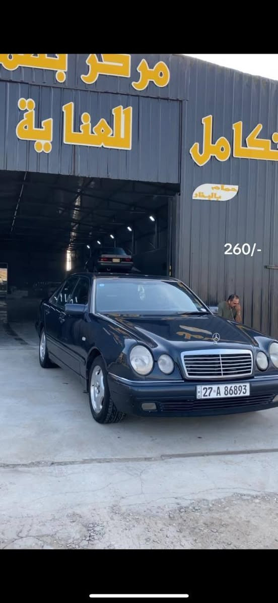 مارسدس ام عيون موديل 1996
محرك بلادي خراطيم 
بسمي بيع مستعجل سعر 65 وبيه مجال مكان ذي قار شطره


**إذا كنت صاحب هذا الإعلان وتريد حذفه لأي سبب، رجاءا أرسل رسالة إلى الدعم الفني**