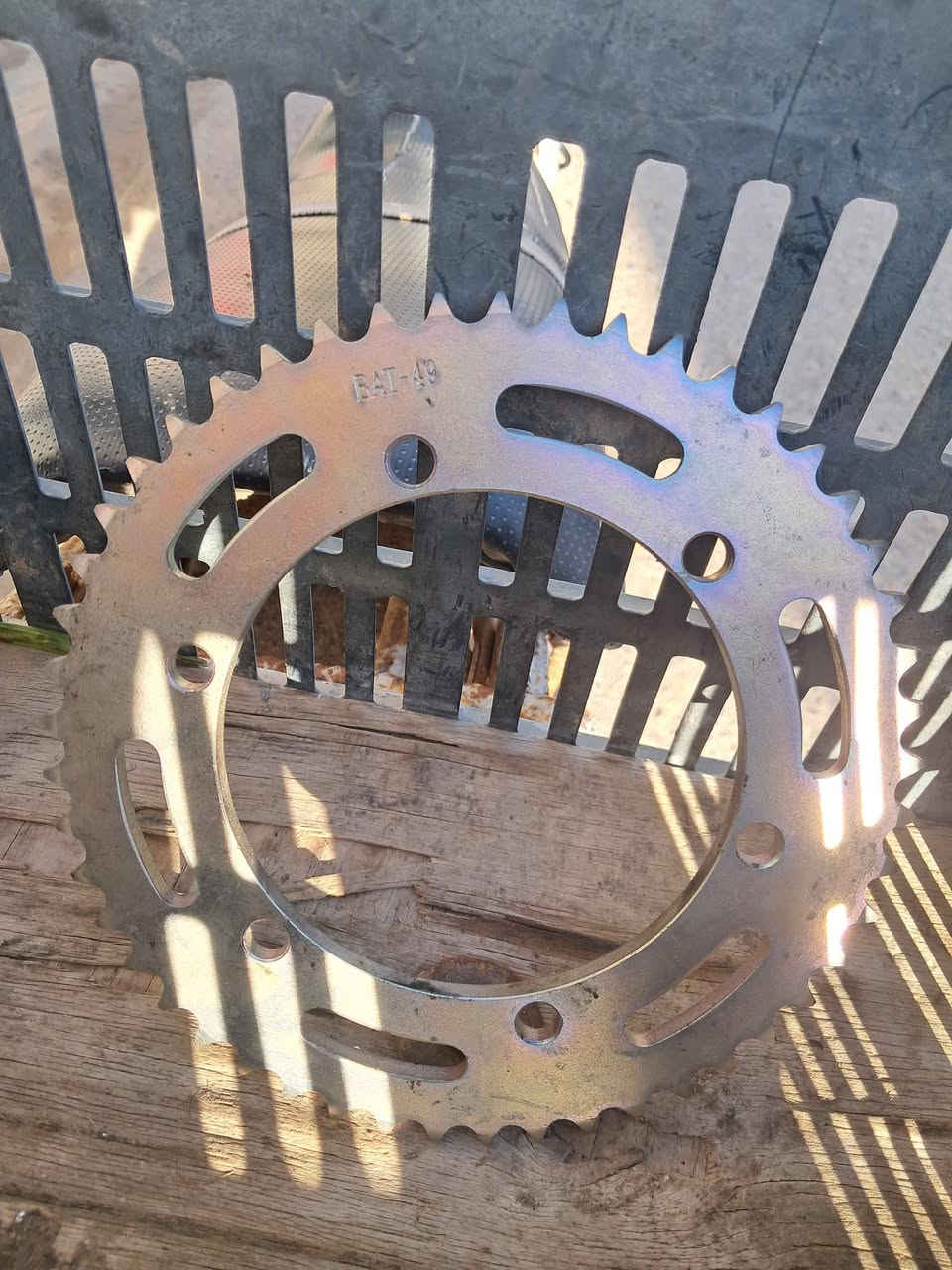 السلام عليكم ادوات قفاز ياباني كافه المكائن  للبيع مامتواجد على الفيس اللاستفسار اتصال على الرقم. ***********. ***********
