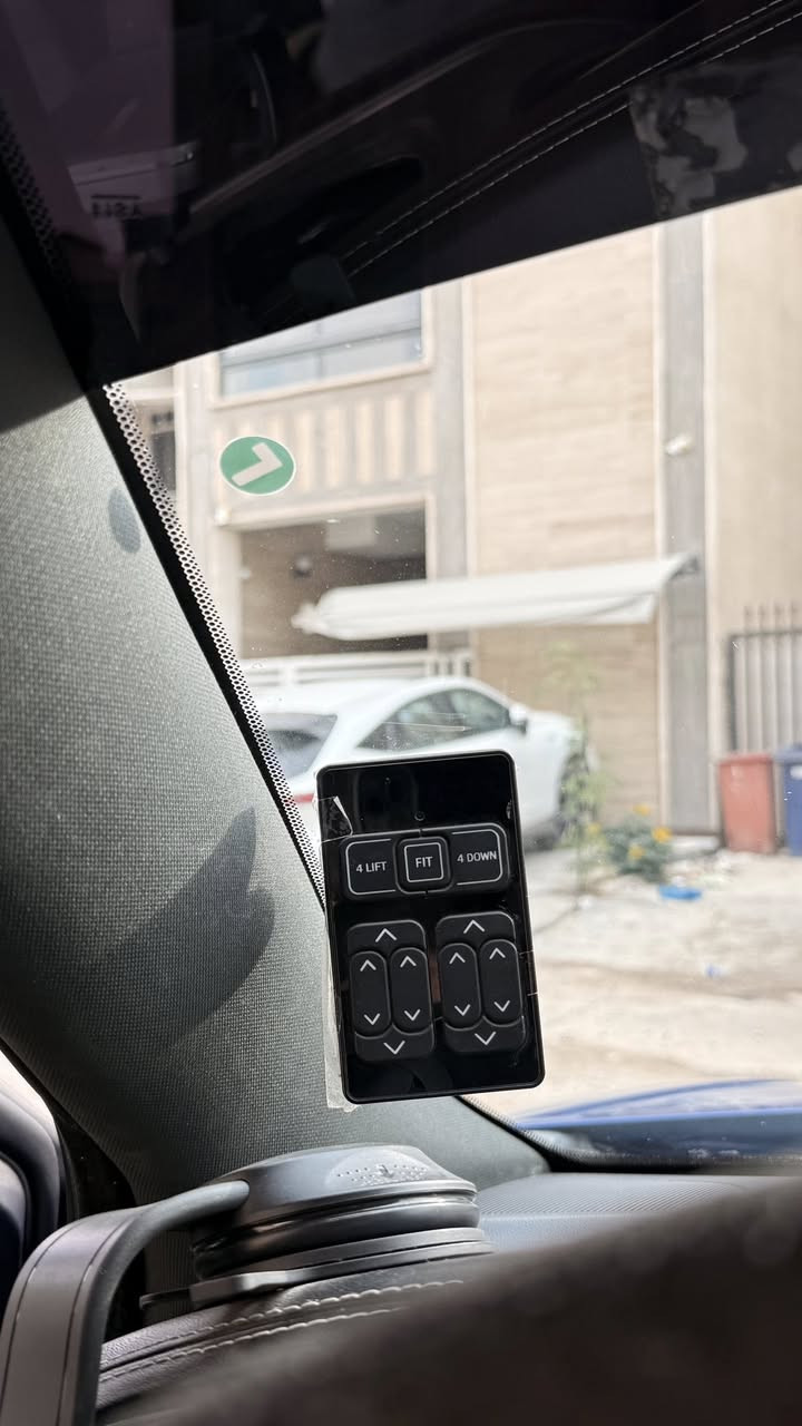 السلام عليكم سيارتي هيلكات للبيع
هيلكات موديل ٢٠٢٢ وارد كندي السيارة كلين تايتل
مبرمجة ومطلعة اكثر من 750hp بوضع السيفتي
عليها جكات كات باك 
كزوزست بورلا اتاك وشاد عليه بوابات تسد الصوت وتفتح براحتك
شوتة JLT مفتوحة
ستريس بار من امريكا ديزاين خاص ماعتقد اكو مثلة هنا
دركة جليبريك كنتارا
ويلات كنك ديتونا وعندي الويلات البيض مالتها الاصليات
ولف حماوة
لدات داخلية
وبعد شغلات ماتذكرهن صراحة
كشنات ميموري وتدفئة وتبريد الخ..
سعرها 65000$ وبيها مجال بسيط
هذا رقمي ***********
