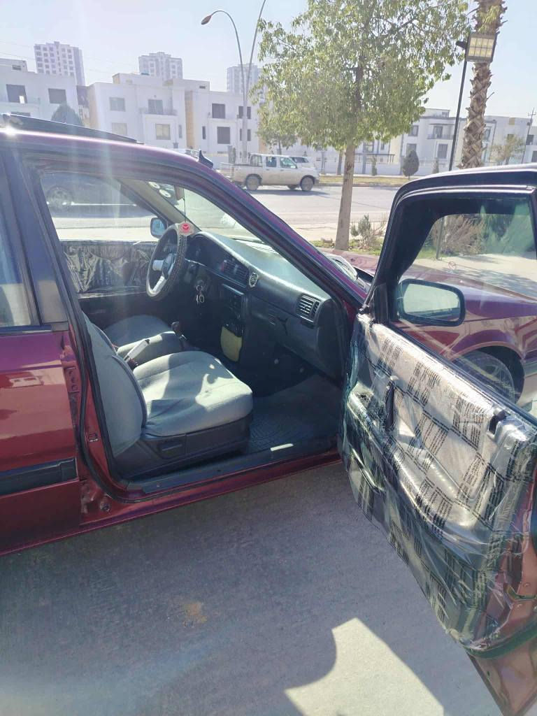 مازدا ٦۲٦
مۆدیل ۱۹۹۱
مەکینە ٨وبەخ
بۆیاغ عامە لۆ جوانی
وەرگەڕانی نیە بڕاوەی نیە
گێڕو مەکینە بەشەرت
چوارتایە جدید ویل سوپر
بەناو کردن وەکالە بەشەرت
کۆبۆنی بەنزینی لەگەڵە ئێسکەکە
نمونە لەجوانی 
هەولێر کەسنەزان
*********** أربيل, العراق
