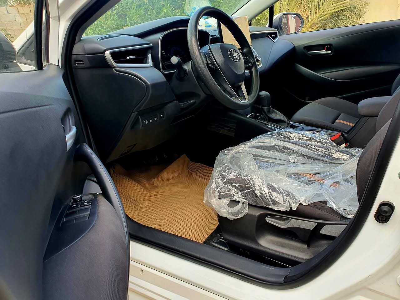 السلام عليكم 
كورلاه موديل ٢٥ زيرو 
مرقم بغداد بسمي 
فول مواصفات 
السعر ١٥٥
***********مكان السيارة بغداد للستفسار اتصل
