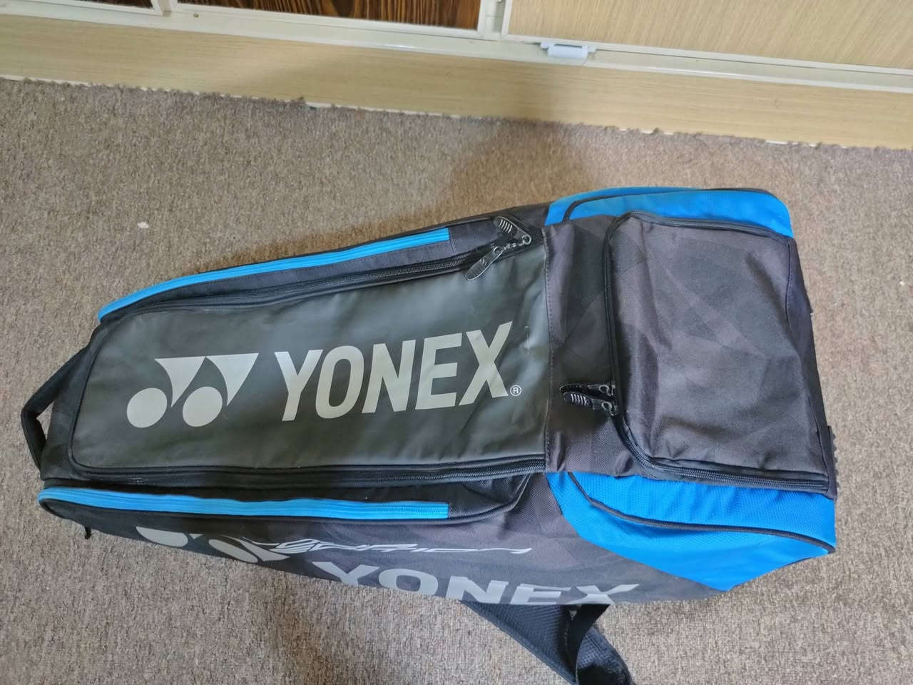 جنطة مضارب تنس
ماركة يونكس 
مستخدمة نضيفة 100٪
سعر 65
توصيل موجود 5كل محافظات


**إذا كنت صاحب هذا الإعلان وتريد حذفه لأي سبب، رجاءا أرسل رسالة إلى الدعم الفني**