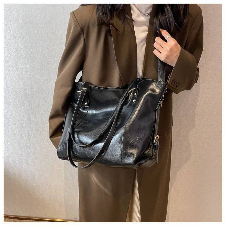 توت باك كيوت ✨
جودة عالية وموديل عصري نازك ❤️
القياس 24x40Cm
مناسب لـ:   الاعياد  ، الموظفات،  الاستخدام اليومي، الطالبات ، الماميات  
سعر الدرزن 74 الف


**إذا كنت صاحب هذا الإعلان وتريد حذفه لأي سبب، رجاءا أرسل رسالة إلى الدعم الفني**