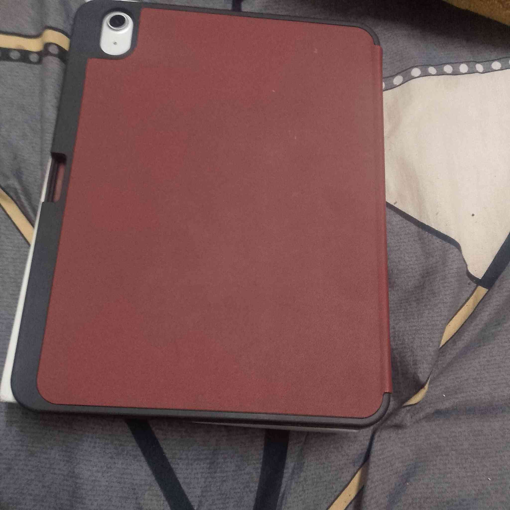 سلام عليكم ايباد 11( A16) اصدار 2025 جهاز نضيف ومستعمل شهرين فقط بطاريته 95 ذاكره 256سعره 450 الف قفل أو مراوس بتلفون ايفون فوك ال 12 للتواصل ***********
