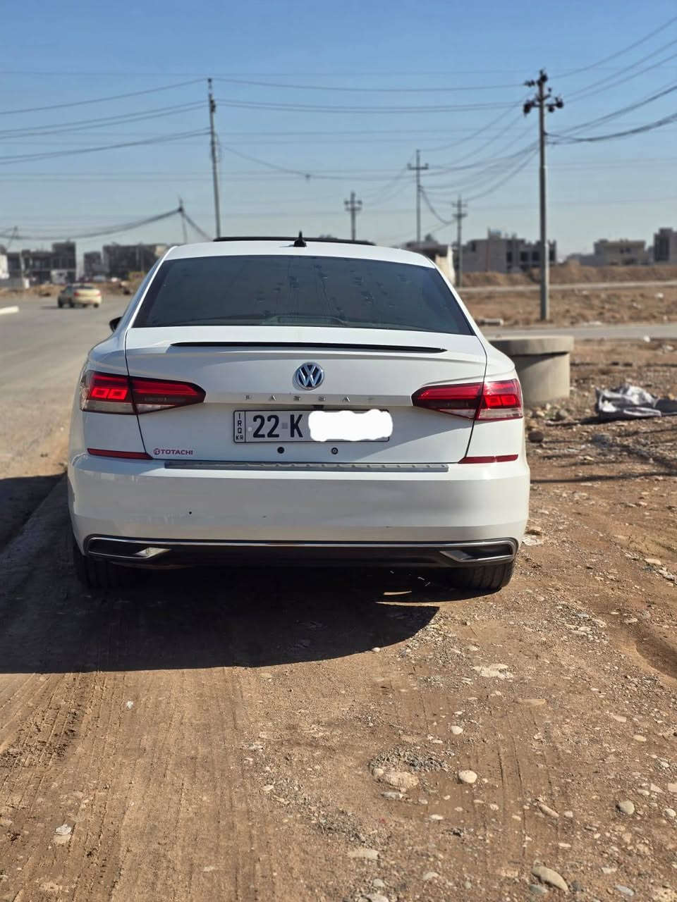 Passat 2022 سیارەکی پاکە خاوێنە فول فول مواسەفاتە چاملخی پێشەوەی بۆیاغە چاملی دواوەی بەخی ئەمەریکایە بێژۆرێ بێ ئیرباگ هەموشتێکی نوێیە سێ جێی گچکەی پیدیئارە  m *********** أربيل, العراق
