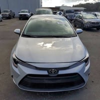 كورولا LE • ٢٠٢٤ • مزاد امريكي