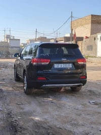 سورنتو كيه وارد أمريكي مديل ٢٠١٦ ٤ستندر ٥راكب تبريد قطعتين تدفائه الكش...