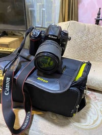 نيكون 7000D • عدسة 18-105 • بطاريتين
